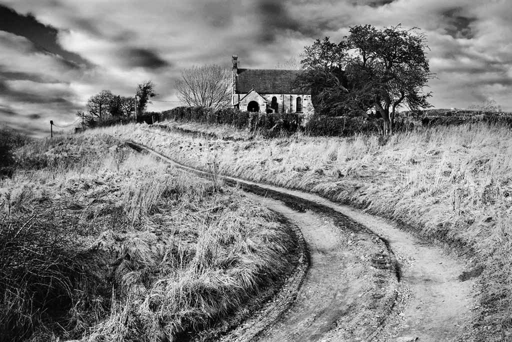 Eric-Hall-Path-to-Girsby-Church